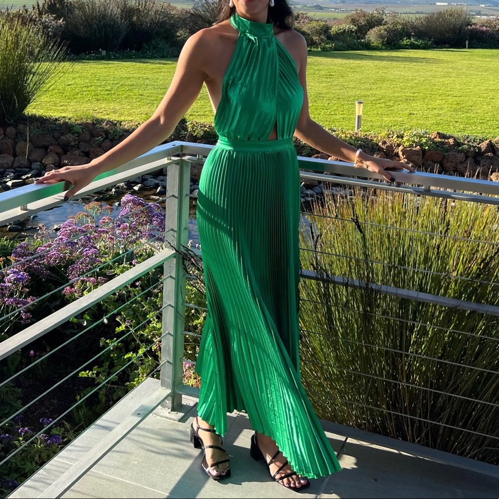 L’Idée Renaissance Split Gown- Bright Green, Australian Size 8, US Size 4